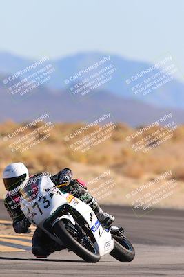 media/Jan-10-2025-CVMA Friday Practice (Fri) [[489e0da257]]/Group 4 and Trackday/Session 4 (Turn 16)/